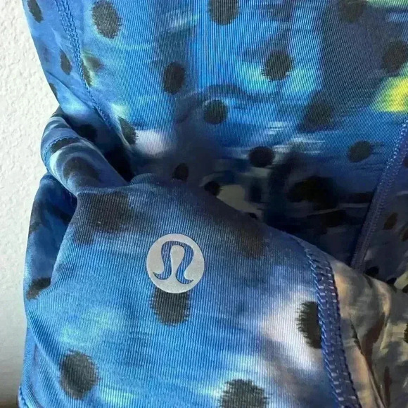Lululemon Blue Kanto Catch Me Tank-Sz 8 - Picture 3 of 4
